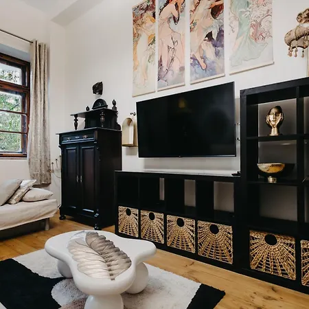 Madame&the Cat - Klimatyczny Tuż Przy Placu Grunwaldzkim Fair * Wrocław